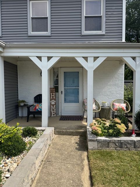 Tiny photo for 815 Woodside Drive, Roselle, IL 60172 (MLS # 12469491)