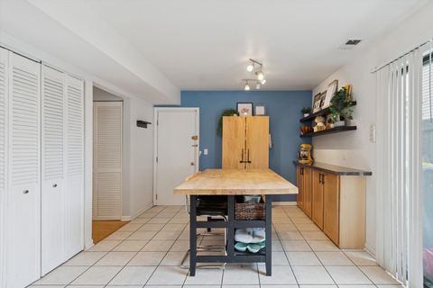 Tiny photo for 815 Woodside Drive, Roselle, IL 60172 (MLS # 12469491)