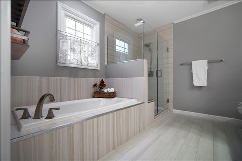 Tiny photo for 404 Lake Shore Circle, Bloomington, IL 61704 (MLS # 12537970)