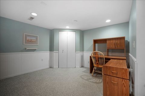 Tiny photo for 404 Lake Shore Circle, Bloomington, IL 61704 (MLS # 12537970)