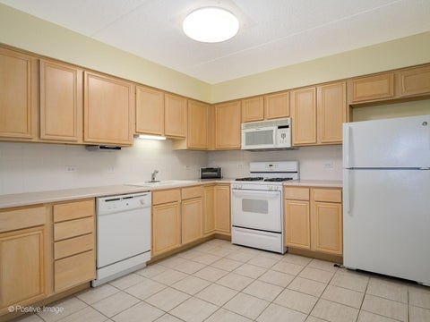 Tiny photo for 7071 W TOUHY Avenue #408, Niles, IL 60714 (MLS # 12754972)