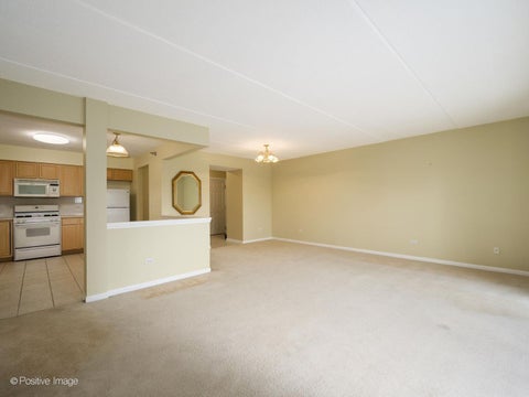 Tiny photo for 7071 W TOUHY Avenue #408, Niles, IL 60714 (MLS # 12754972)