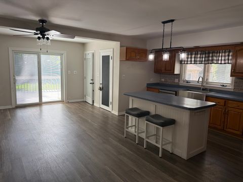 Tiny photo for 1500 Tonti Street, Lasalle, IL 61301 (MLS # 12691418)