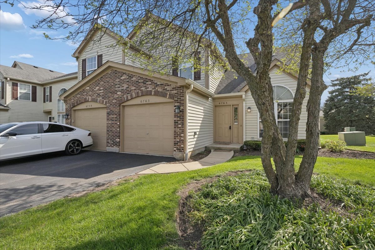 6763 Roanoake Court
