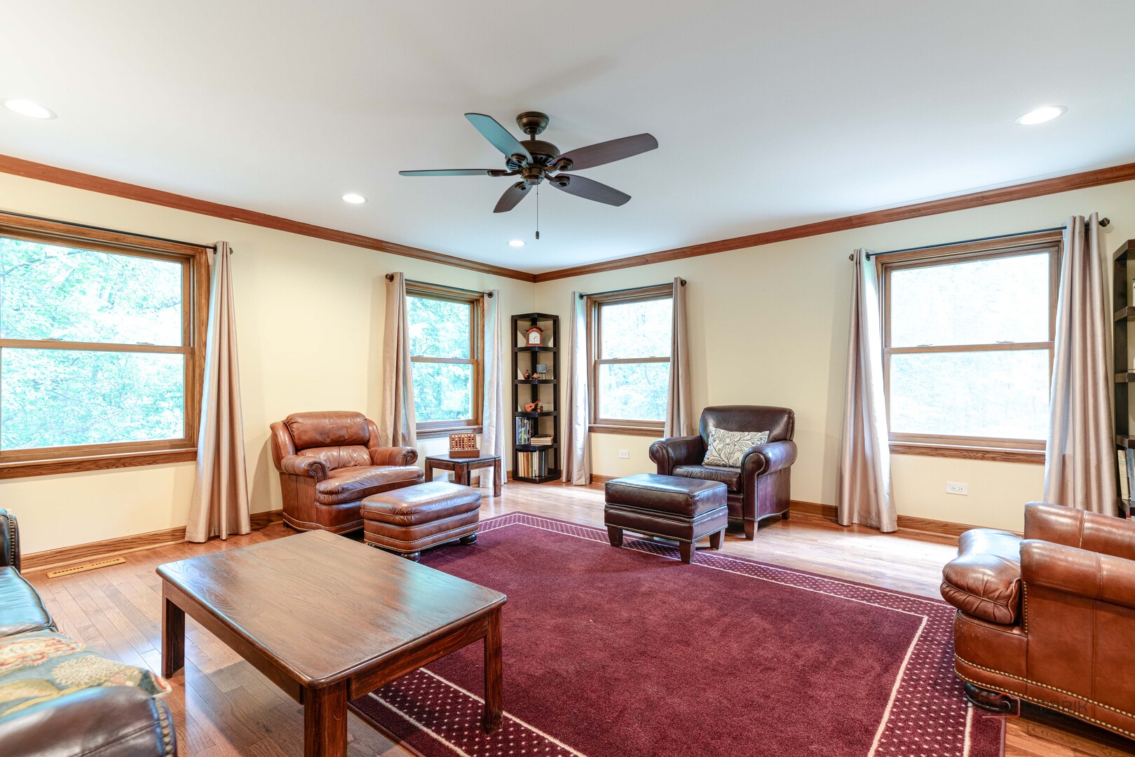 5416 Sequoia Trail