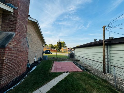 A home in Alsip