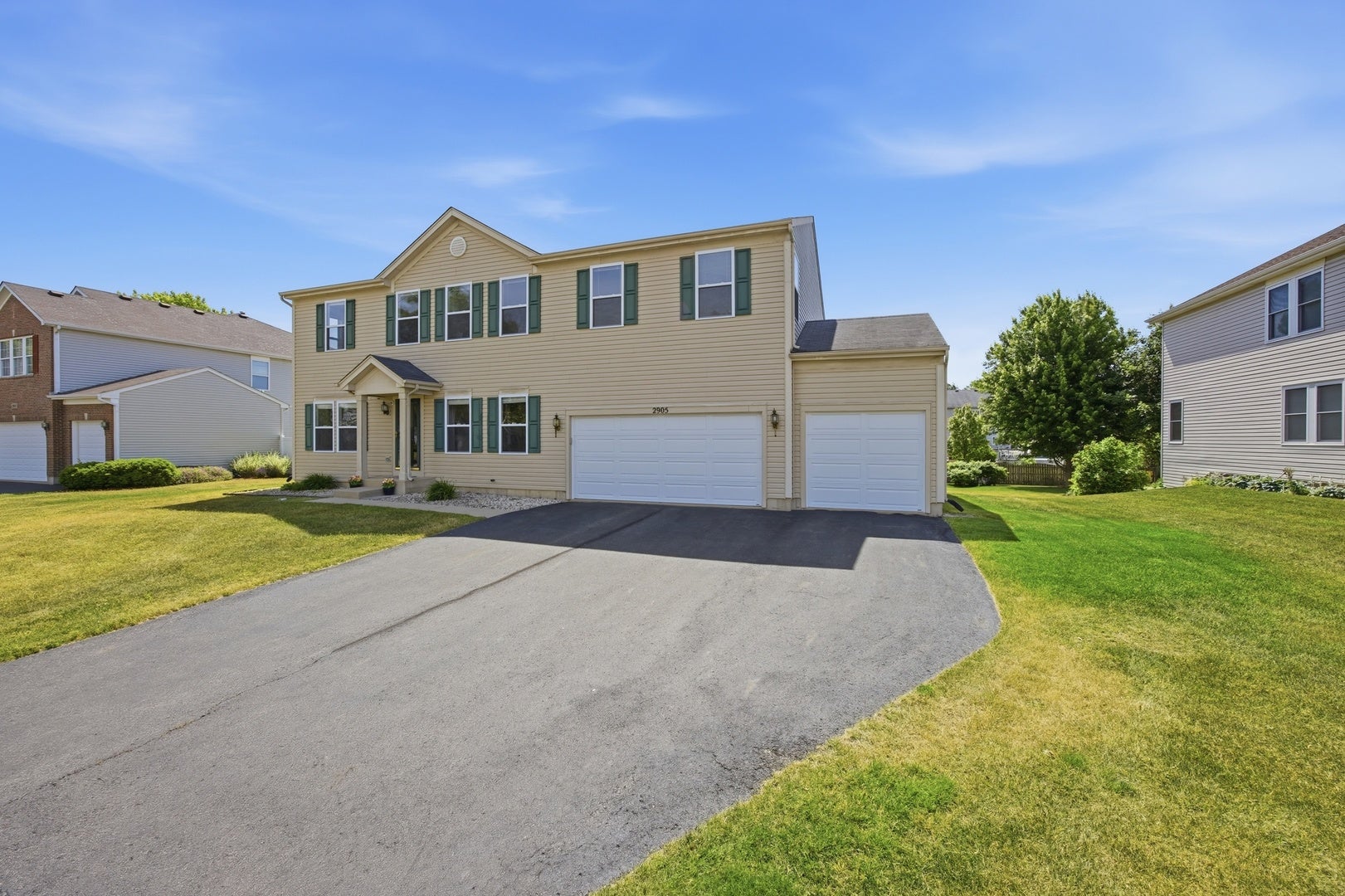 2905 Plumrose Lane