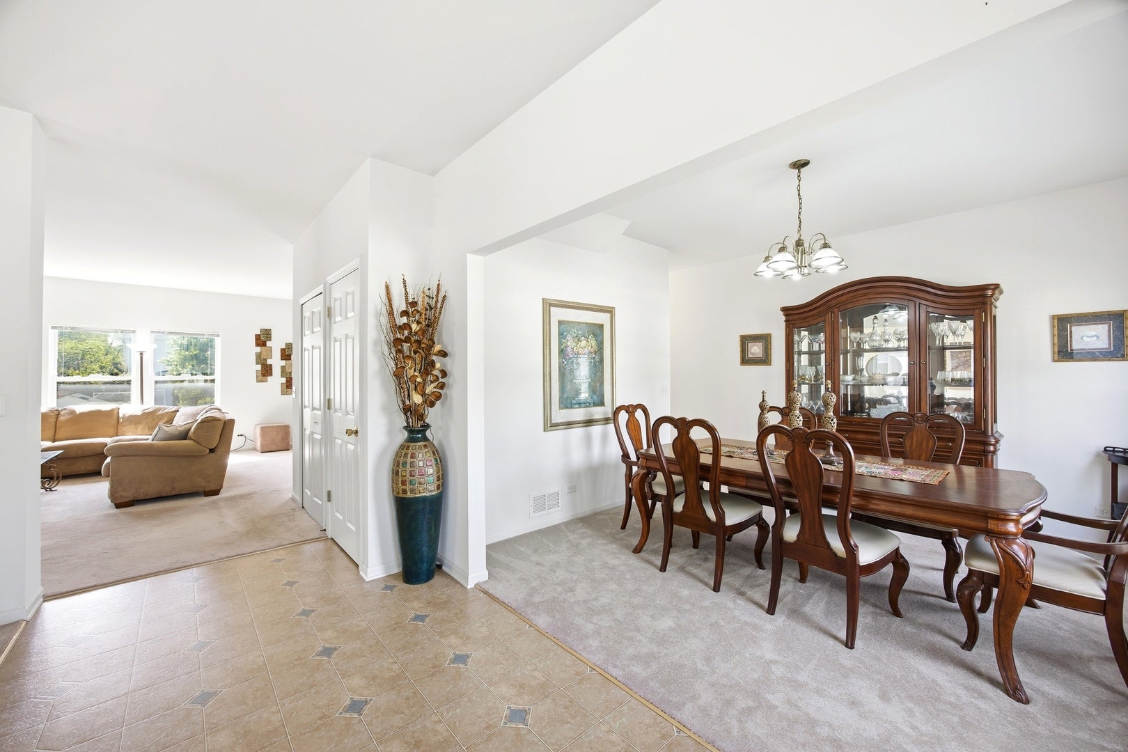 2905 Plumrose Lane