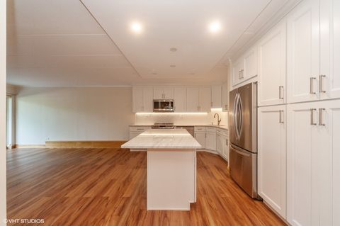 Tiny photo for 18 E Old Willow Road #106N, Prospect Heights, IL 60070 (MLS # 12411229)