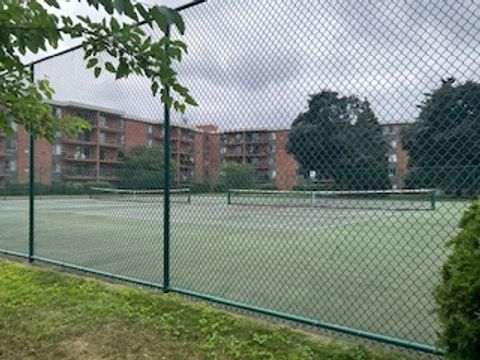 Tiny photo for 18 E Old Willow Road #106N, Prospect Heights, IL 60070 (MLS # 12411229)