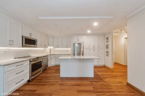 Tiny photo for 18 E Old Willow Road #106N, Prospect Heights, IL 60070 (MLS # 12411229)