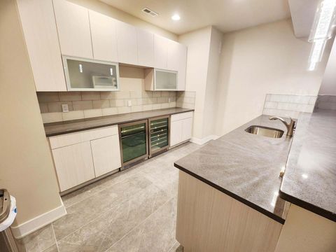 Tiny photo for 885 N 100 W, Valparaiso, IN 46385 (MLS # 12571773)