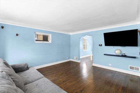 Tiny photo for 1523 Cuyler Avenue, Berwyn, IL 60402 (MLS # 12473510)