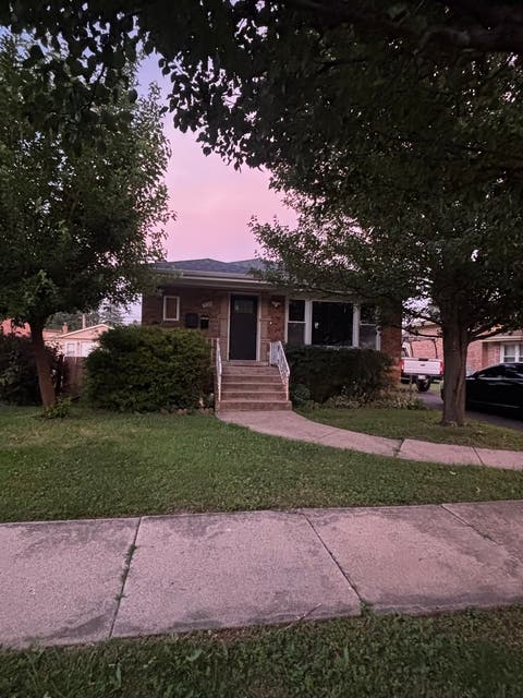 Tiny photo for 9209 Massasoit Avenue, Oak Lawn, IL 60453 (MLS # 12703437)