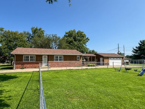 Tiny photo for 1919 S Jefferson Street, Tilton, IL 61833 (MLS # 12742345)