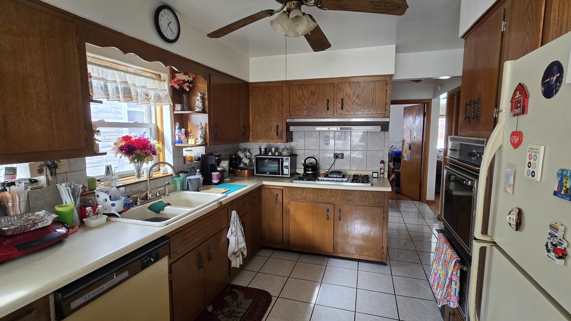 2025 N 72nd Court