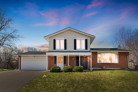 Photo of 3 REVERE Court, Bolingbrook, IL 60440 (MLS # 12607643)