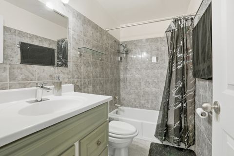 Tiny photo for 9708 S NOTTINGHAM Avenue #9, Chicago Ridge, IL 60415 (MLS # 12502366)