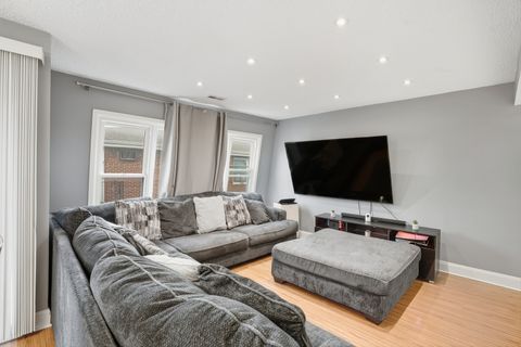 Tiny photo for 9708 S NOTTINGHAM Avenue #9, Chicago Ridge, IL 60415 (MLS # 12502366)