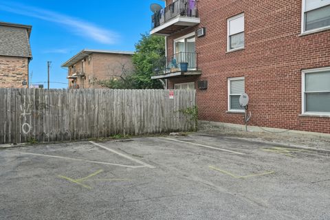Tiny photo for 9708 S NOTTINGHAM Avenue #9, Chicago Ridge, IL 60415 (MLS # 12502366)