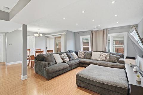 Tiny photo for 9708 S NOTTINGHAM Avenue #9, Chicago Ridge, IL 60415 (MLS # 12502366)