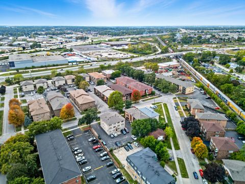 Tiny photo for 9708 S NOTTINGHAM Avenue #9, Chicago Ridge, IL 60415 (MLS # 12502366)