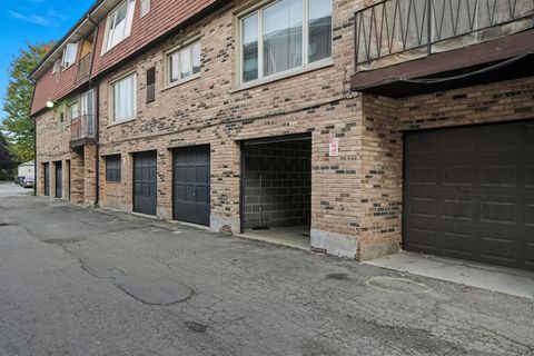 Tiny photo for 9708 S NOTTINGHAM Avenue #9, Chicago Ridge, IL 60415 (MLS # 12502366)