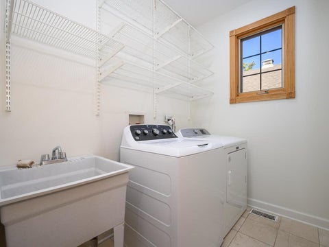 Tiny photo for 2618 Glenview Avenue, Park Ridge, IL 60068 (MLS # 12795757)