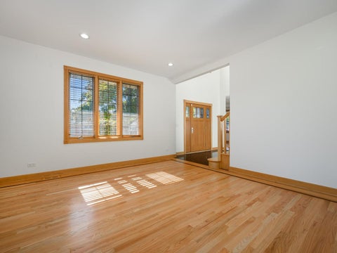 Tiny photo for 2618 Glenview Avenue, Park Ridge, IL 60068 (MLS # 12795757)
