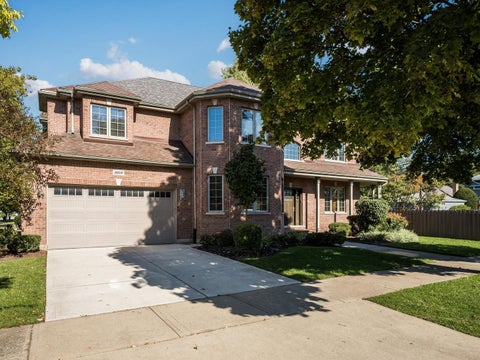 Photo of 2618 Glenview Avenue, Park Ridge, IL 60068 (MLS # 12795757)