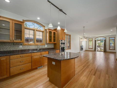 Tiny photo for 2618 Glenview Avenue, Park Ridge, IL 60068 (MLS # 12795757)