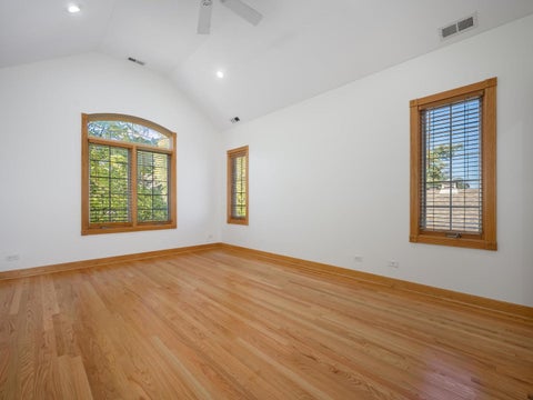 Tiny photo for 2618 Glenview Avenue, Park Ridge, IL 60068 (MLS # 12795757)