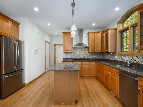Tiny photo for 2618 Glenview Avenue, Park Ridge, IL 60068 (MLS # 12795757)