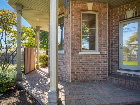 Tiny photo for 2618 Glenview Avenue, Park Ridge, IL 60068 (MLS # 12795757)