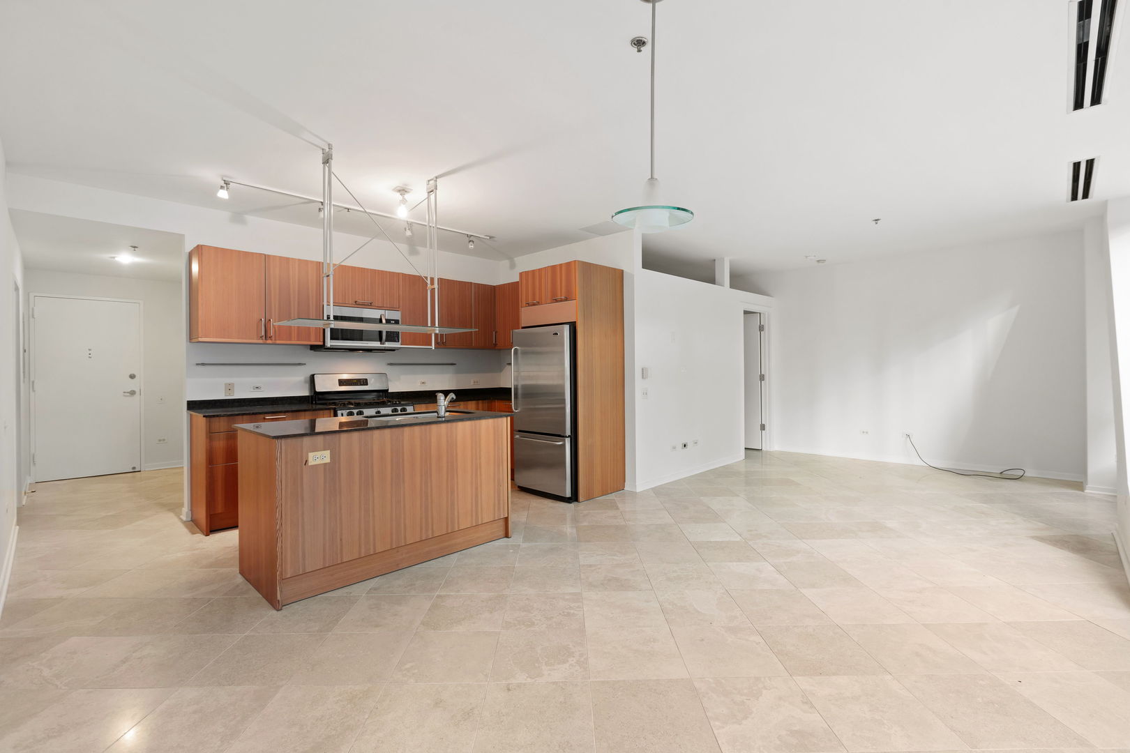 510 W Erie Street 508