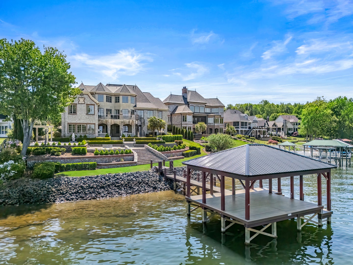 331 Ivy Arbor Circle