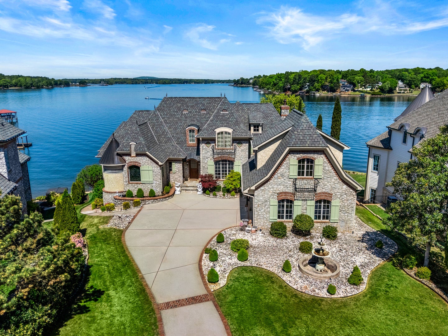 331 Ivy Arbor Circle