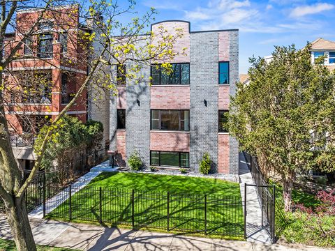 Edgewater Real Estate Market 11 6106 N Hermitage Avenue Chicago IL 60660