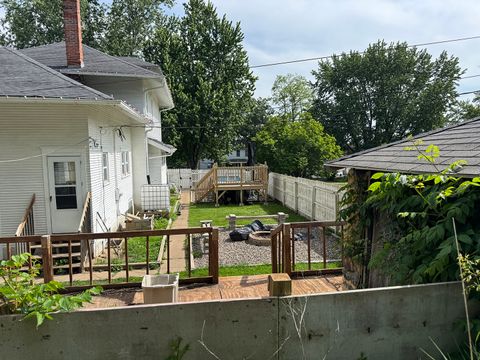 Tiny photo for 829 11th Avenue, Fulton, IL 61252 (MLS # 12664662)