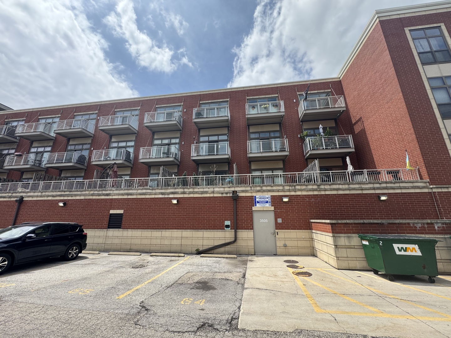 3505 S Morgan Street 320