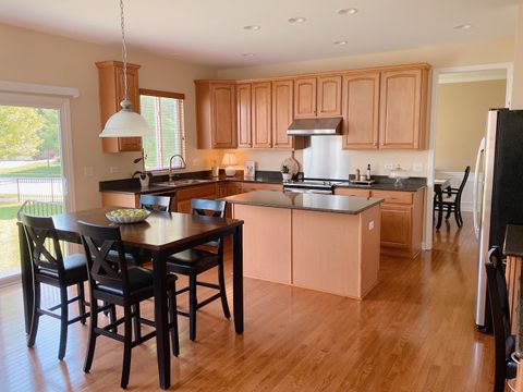 Tiny photo for 1329 Turnberry Lane, Mundelein, IL 60060 (MLS # 12482423)