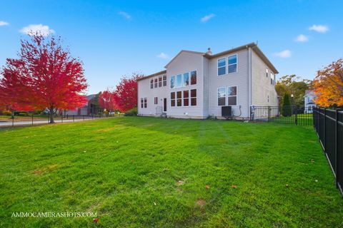 Tiny photo for 1329 Turnberry Lane, Mundelein, IL 60060 (MLS # 12482423)