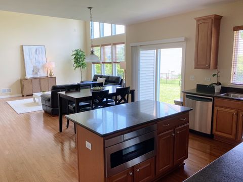 Tiny photo for 1329 Turnberry Lane, Mundelein, IL 60060 (MLS # 12482423)