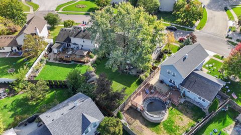 Tiny photo for 2482 Hedge Row Drive, Aurora, IL 60502 (MLS # 12500975)