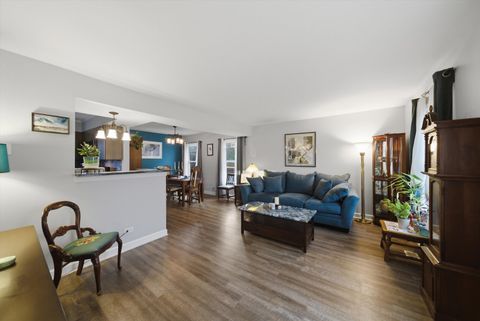 Tiny photo for 2482 Hedge Row Drive, Aurora, IL 60502 (MLS # 12500975)