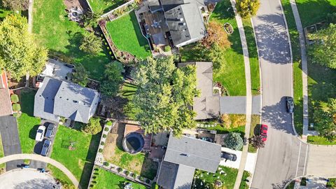 Tiny photo for 2482 Hedge Row Drive, Aurora, IL 60502 (MLS # 12500975)