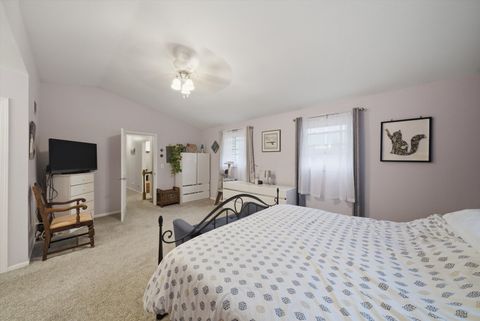 Tiny photo for 2482 Hedge Row Drive, Aurora, IL 60502 (MLS # 12500975)