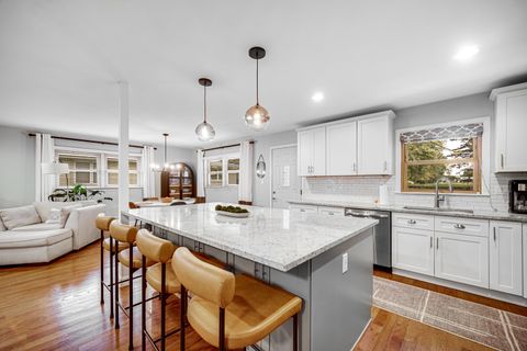 Tiny photo for 529 Birch Street, Itasca, IL 60143 (MLS # 12502967)