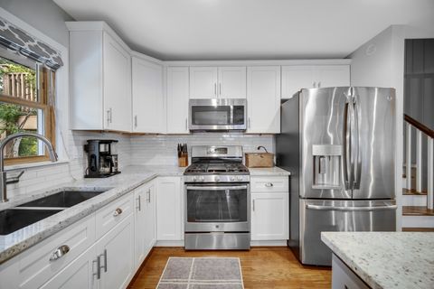 Tiny photo for 529 Birch Street, Itasca, IL 60143 (MLS # 12502967)