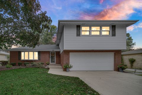 Tiny photo for 529 Birch Street, Itasca, IL 60143 (MLS # 12502967)